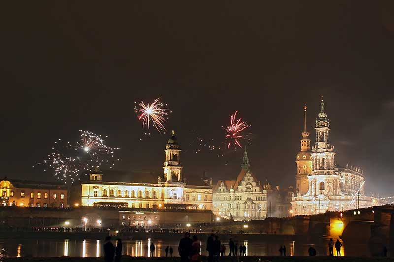 Silvester Feuerwerk in Dresden