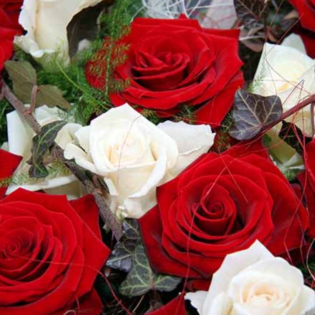 Zum Muttertag ein Strauß Rosen
